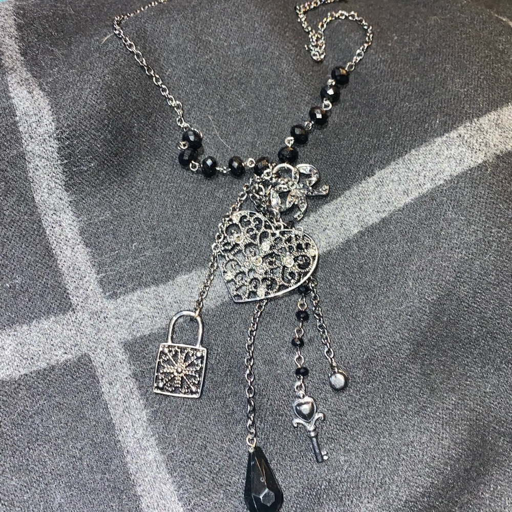 Jessica Simpson choker necklace